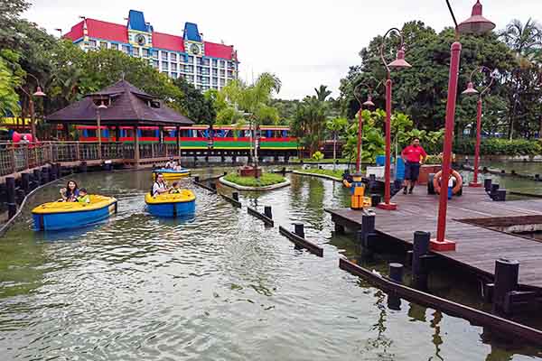 Legoland Boating School Ride